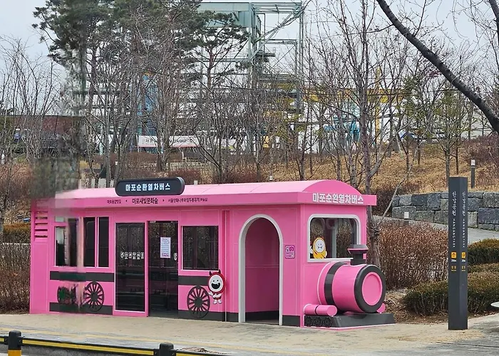 Hongdae 5 Minutes, Sangsu Station 2 Minutes, Maximum 6 People, 3 Queen Beds, Free Luggage Storage Apartamento Seúl